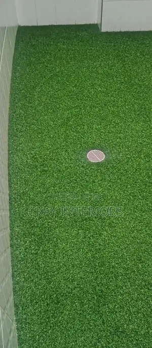 15mm Indoor Bathroom Carpeting With Artificial Green Grass