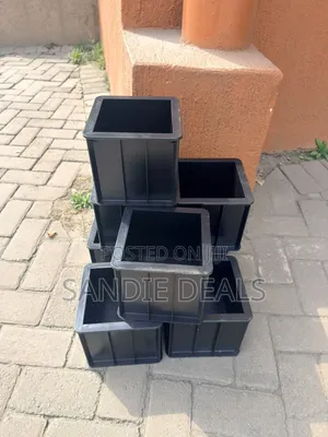 Cube Test Moulds