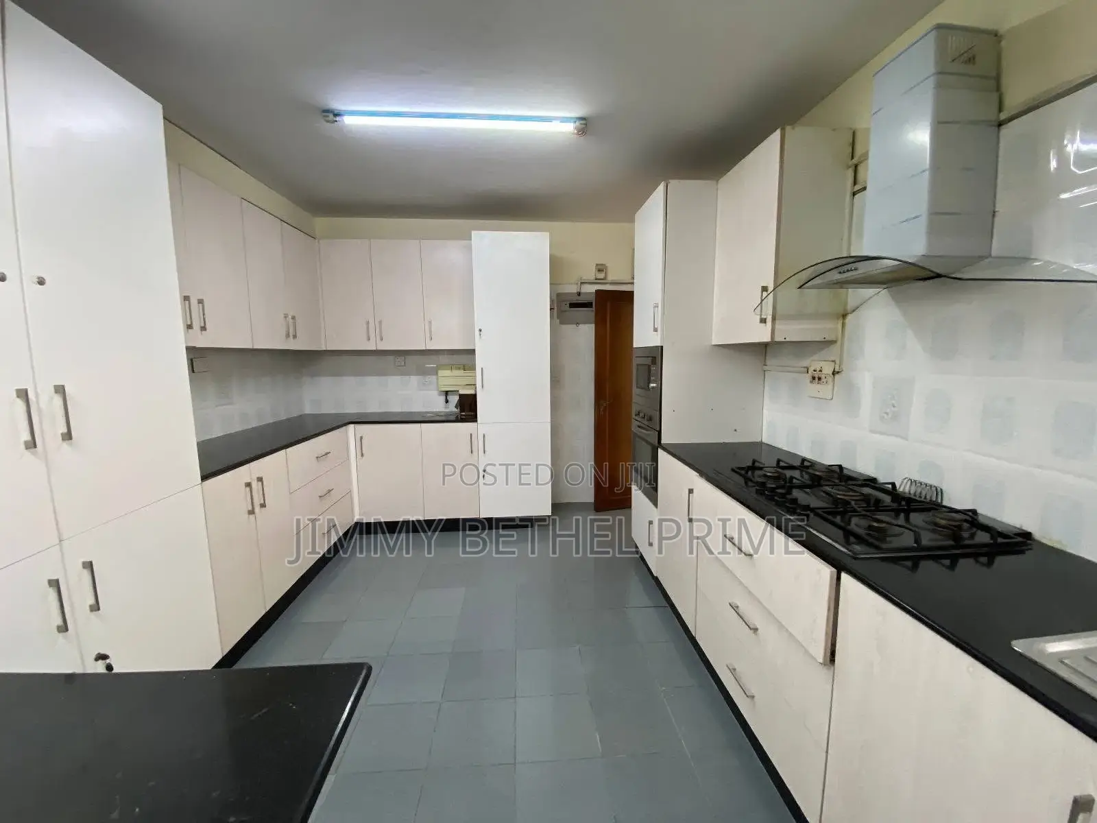 5bdrm House in Parklands/Highridge for rent