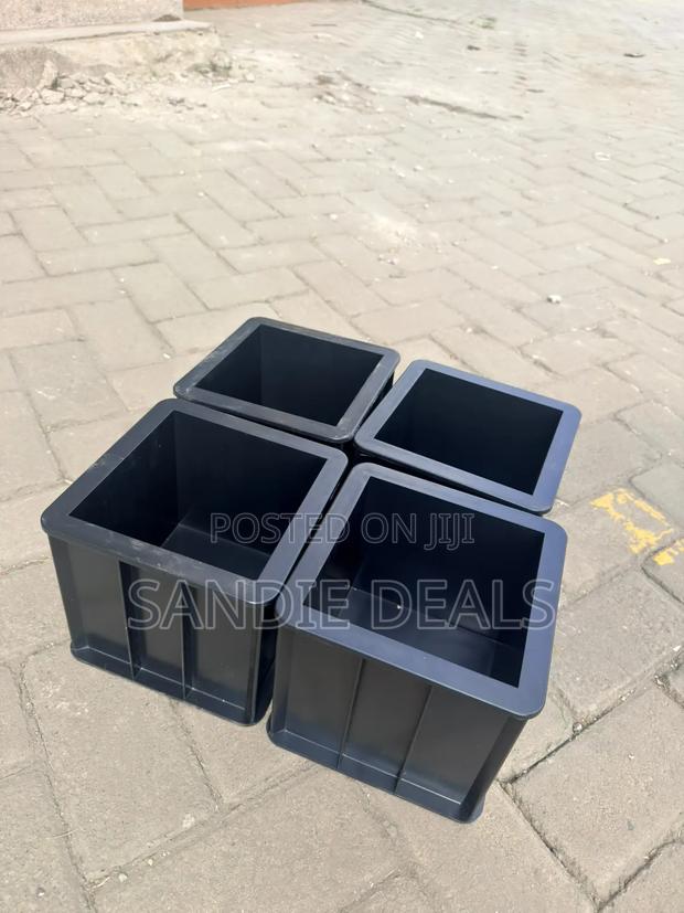 Compression Test Cube Moulds