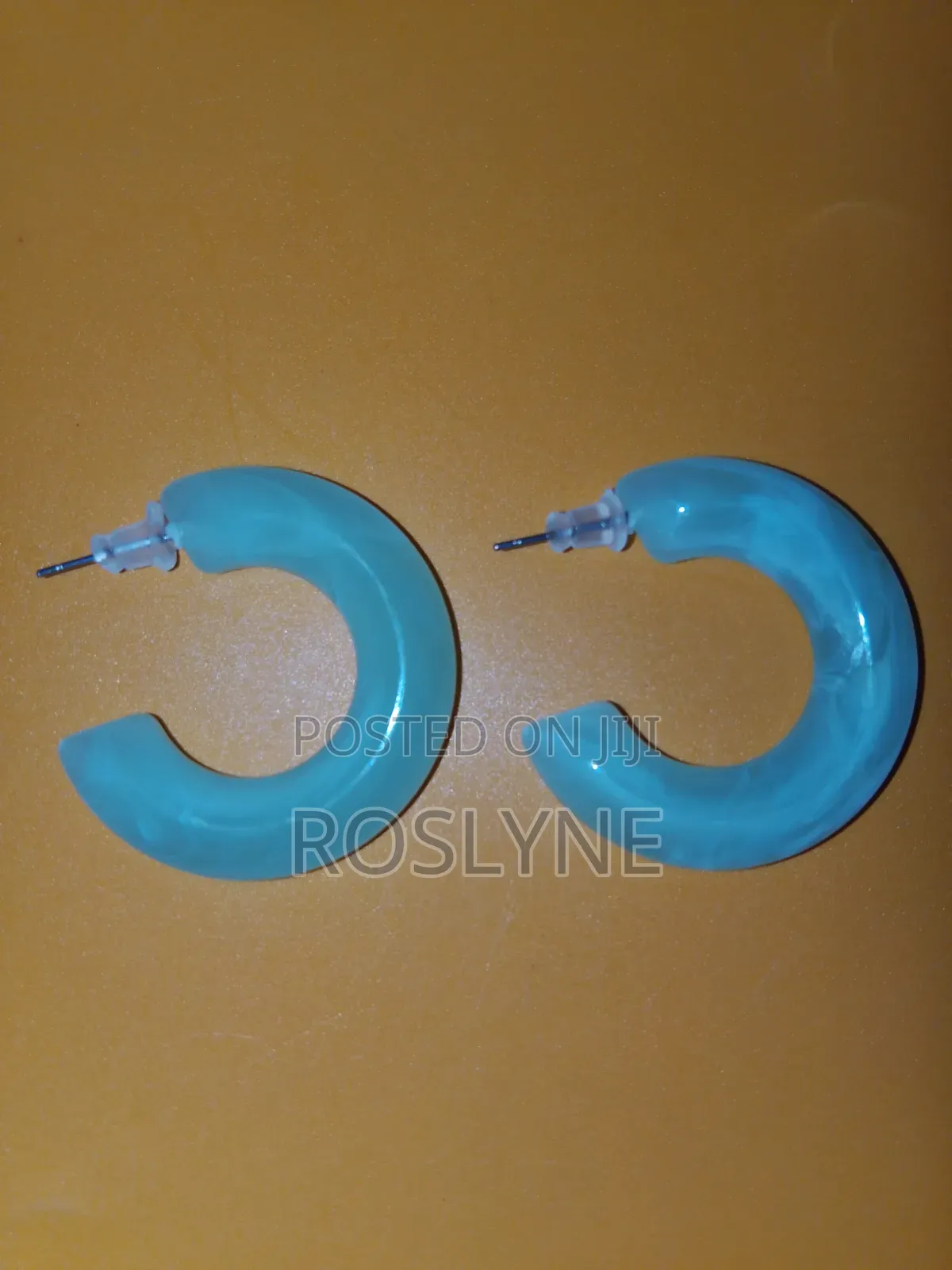 Accessories by Roslyne