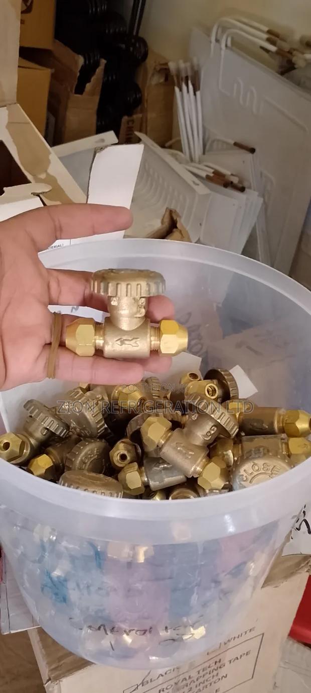 6/8 Brass Control Tap/Valve