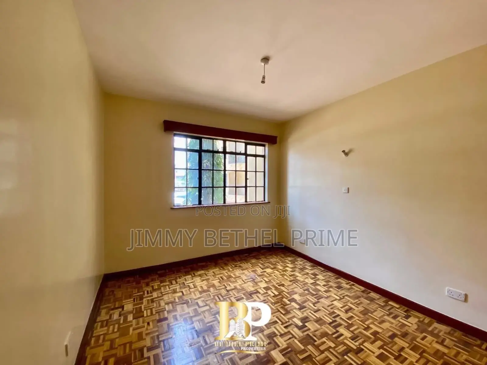 3bdrm Apartment in Spring Valley for sale