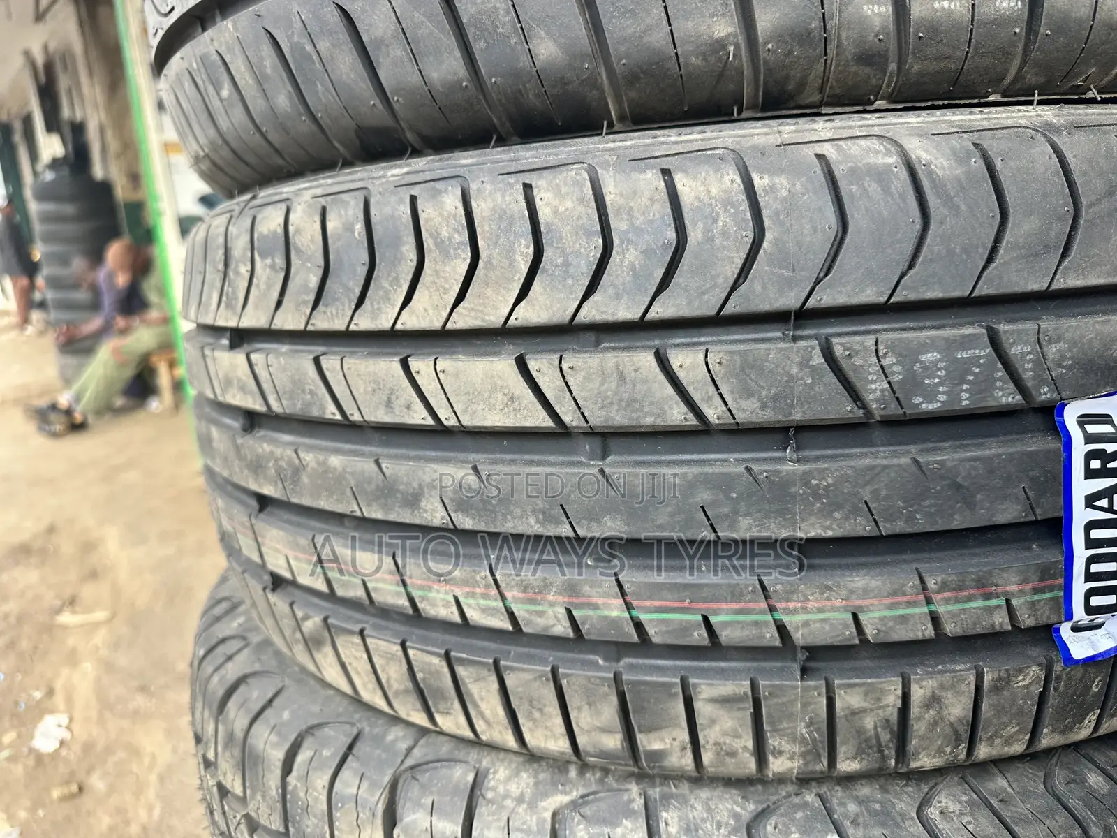 245/45r19 Goodard