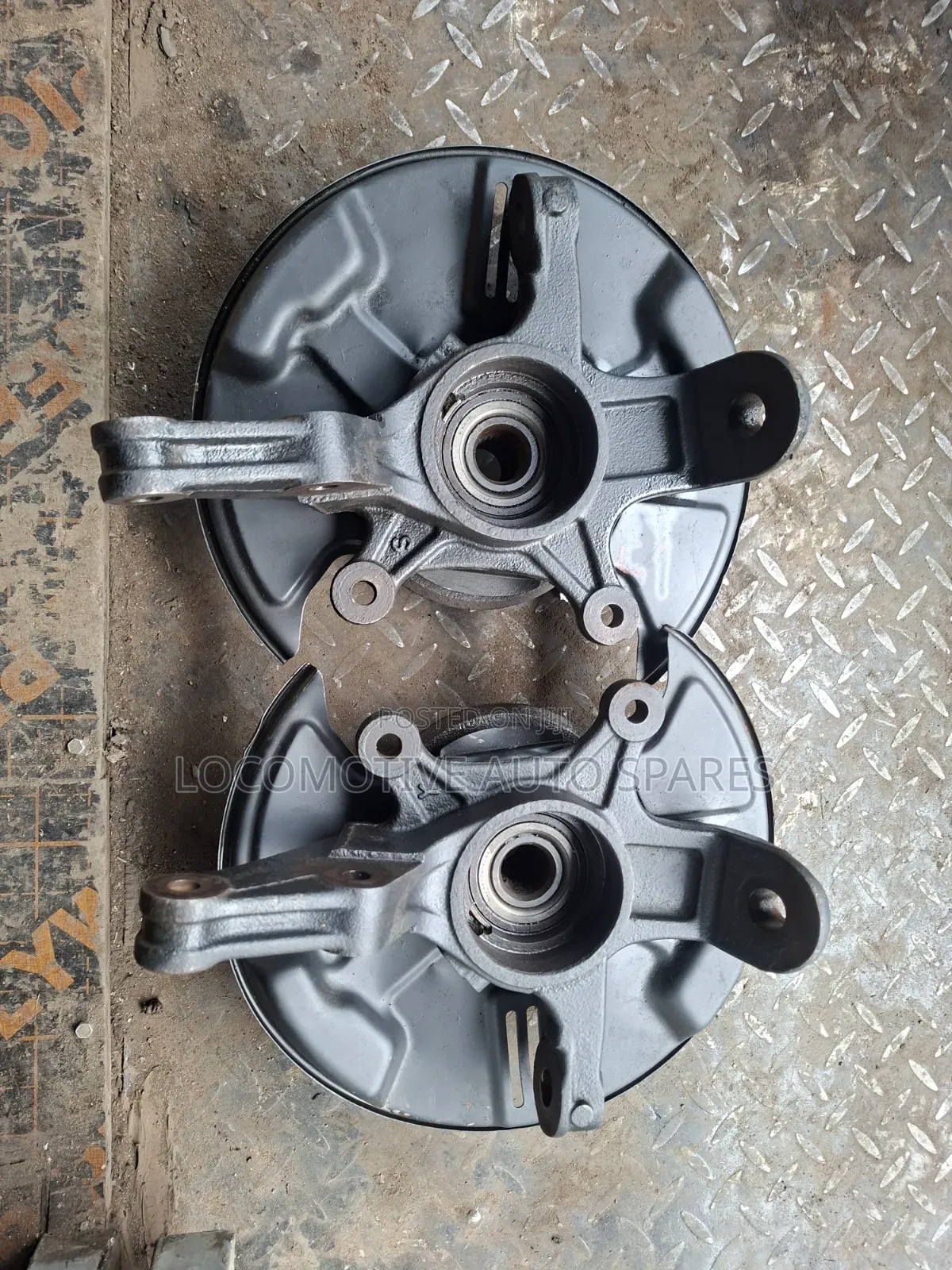 Toyota Ruah Front Hub