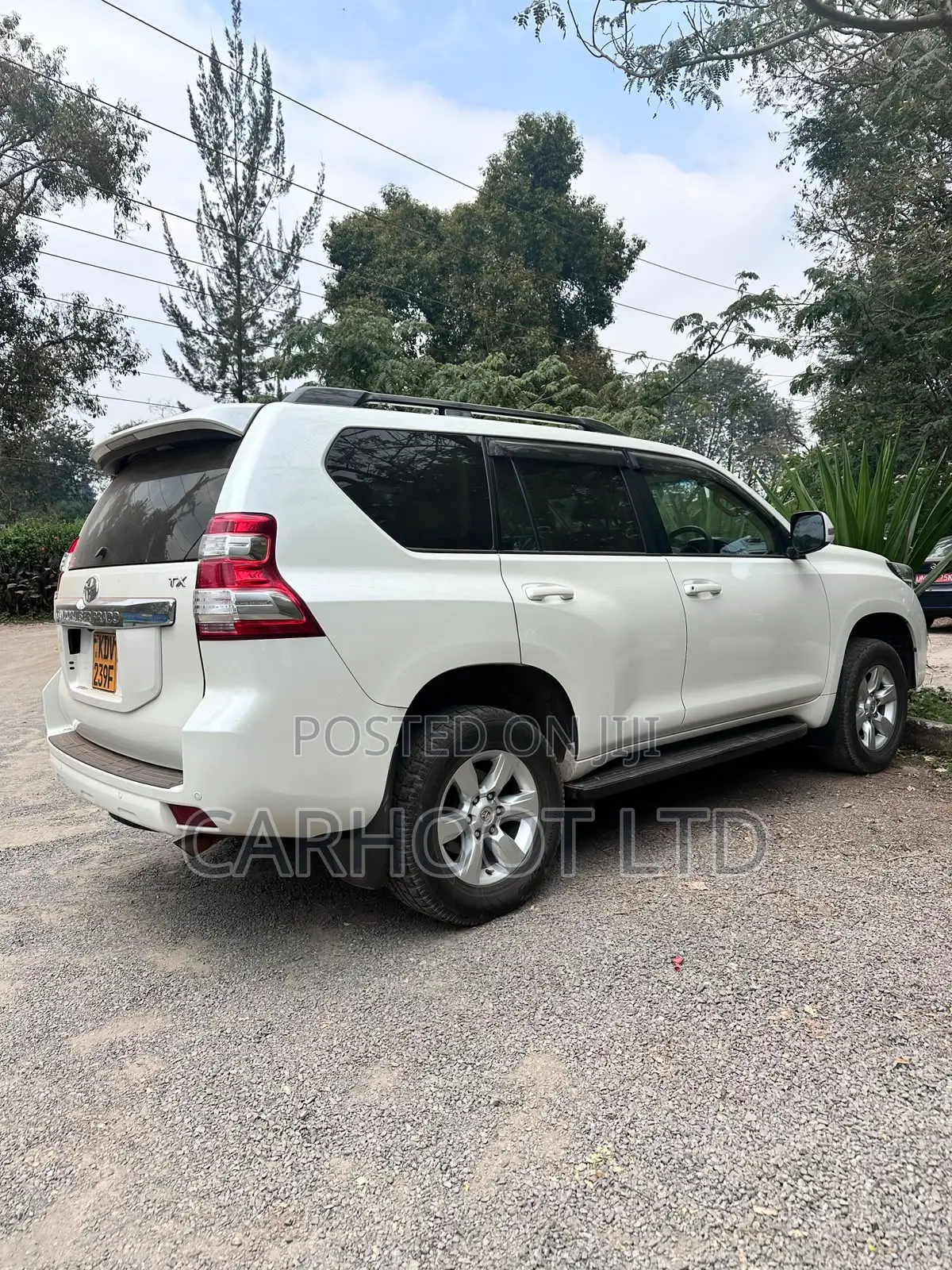Toyota Land Cruiser Prado 2017 White