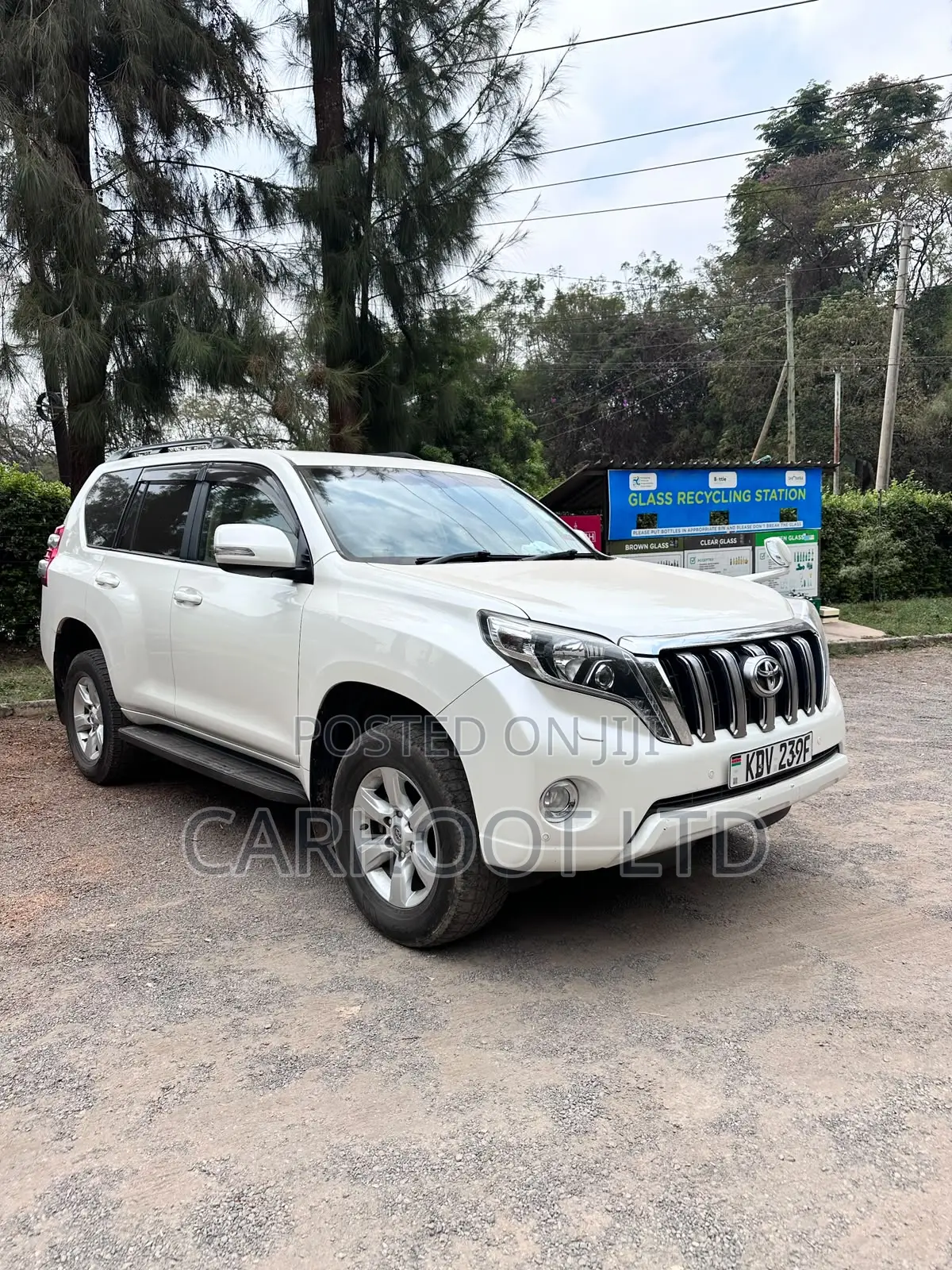 Toyota Land Cruiser Prado 2017 White