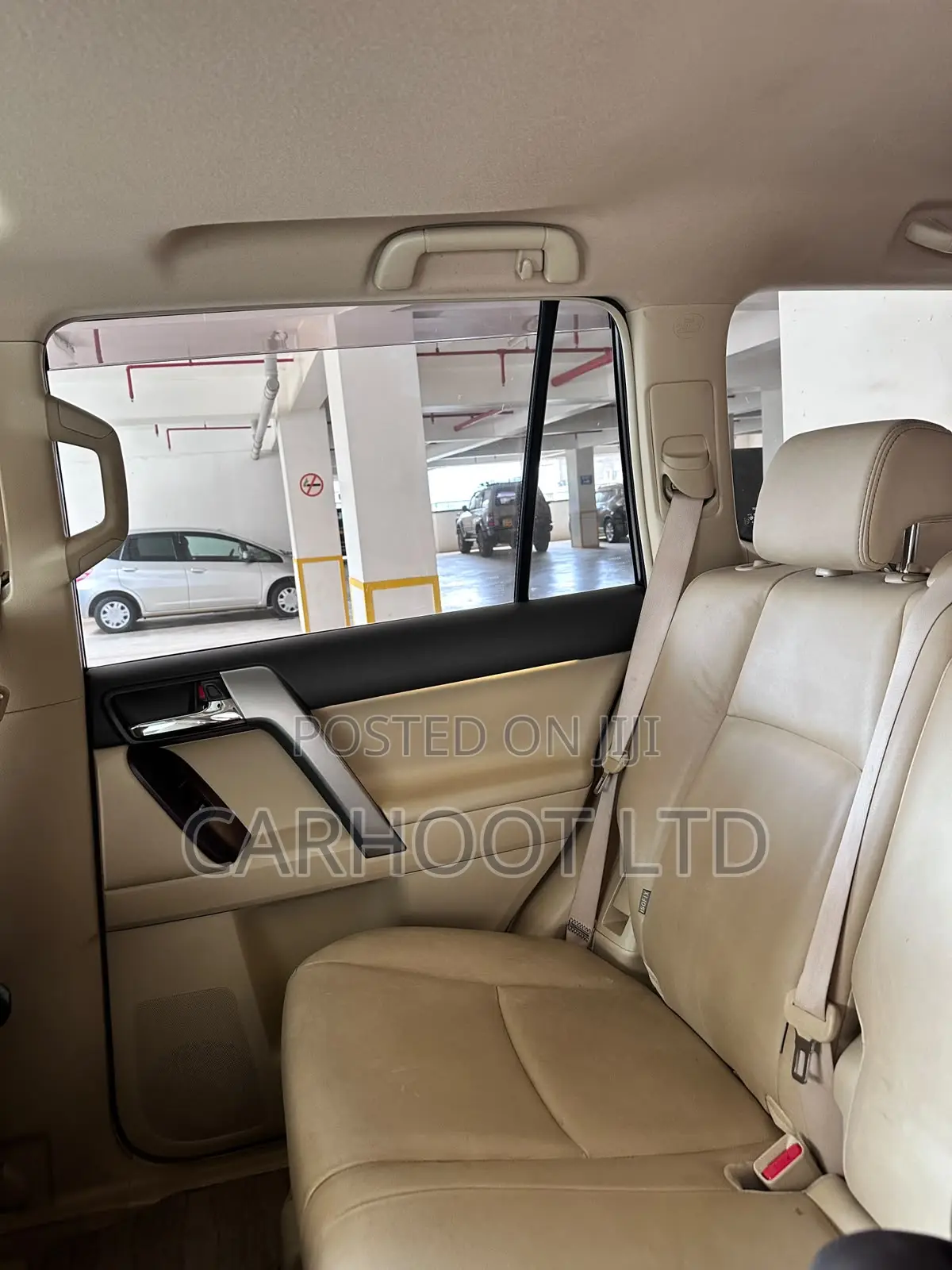 Toyota Land Cruiser Prado 2017 White