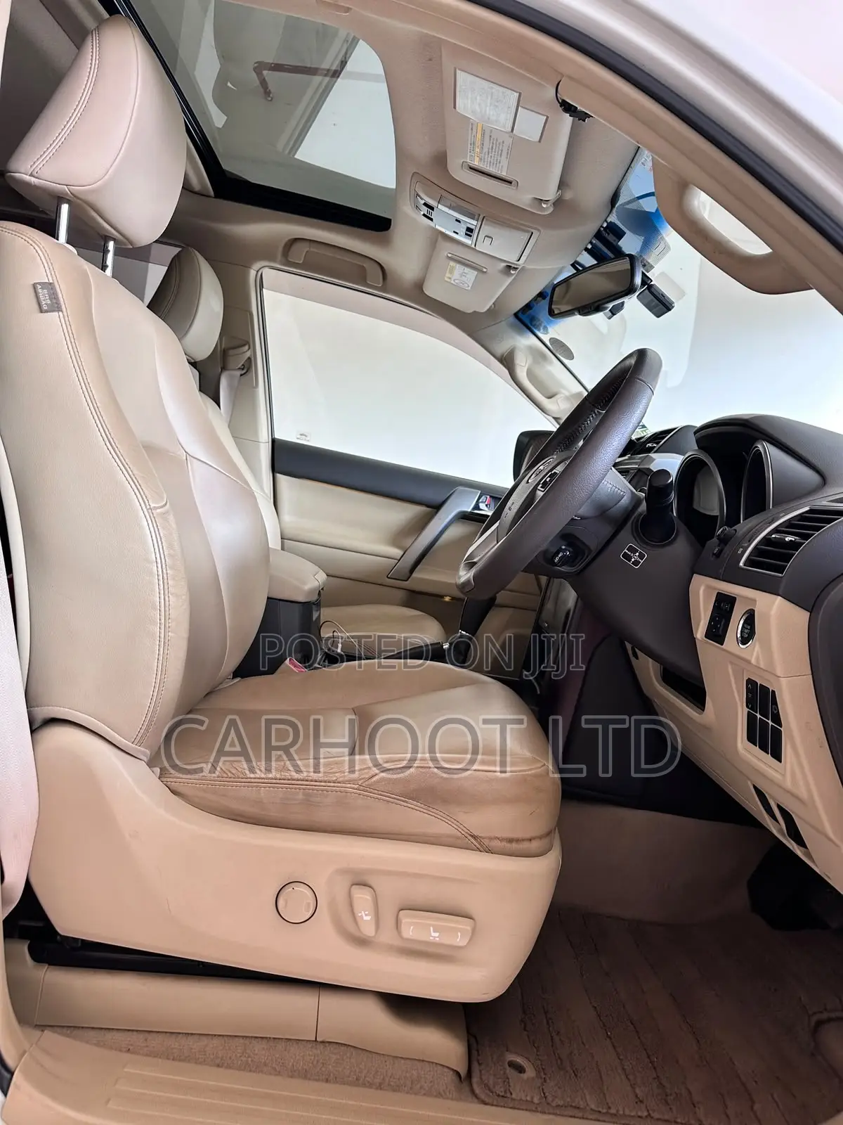 Toyota Land Cruiser Prado 2017 White