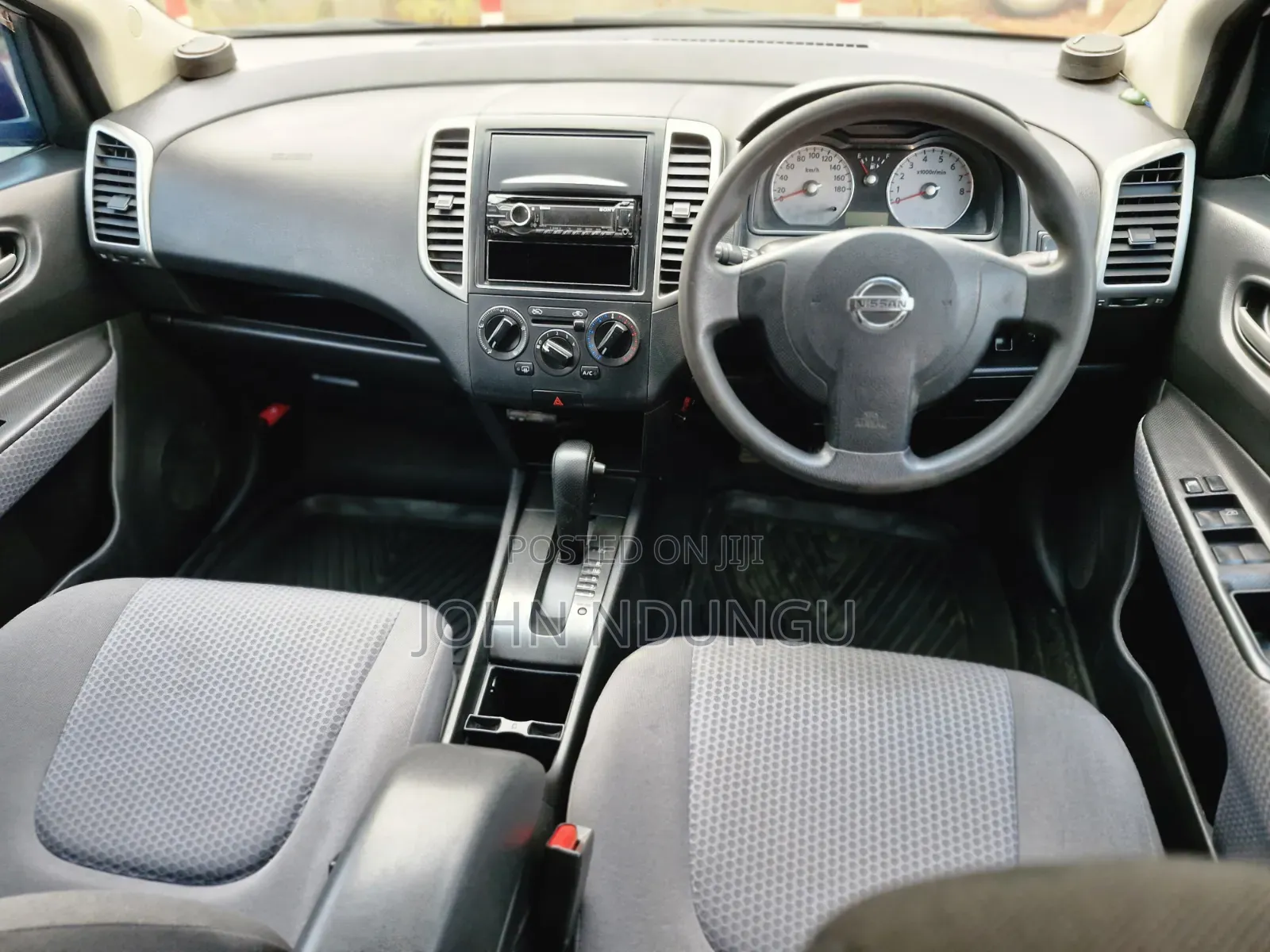 Nissan Wingroad 2013 Silver