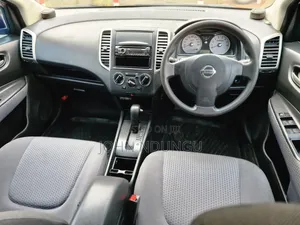 Nissan Wingroad 2013 Silver
