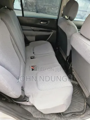 Nissan Wingroad 2013 Silver