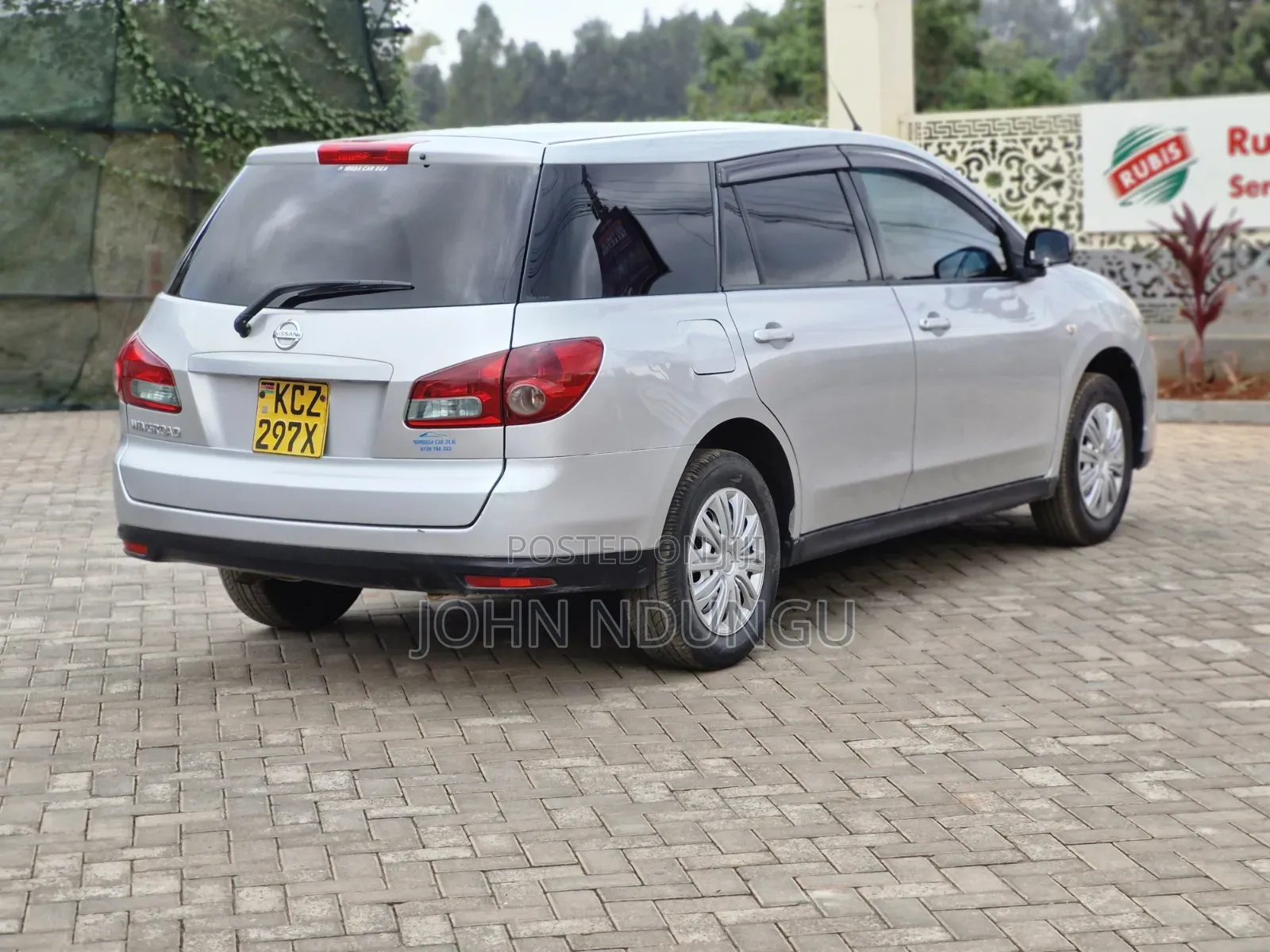 Nissan Wingroad 2013 Silver
