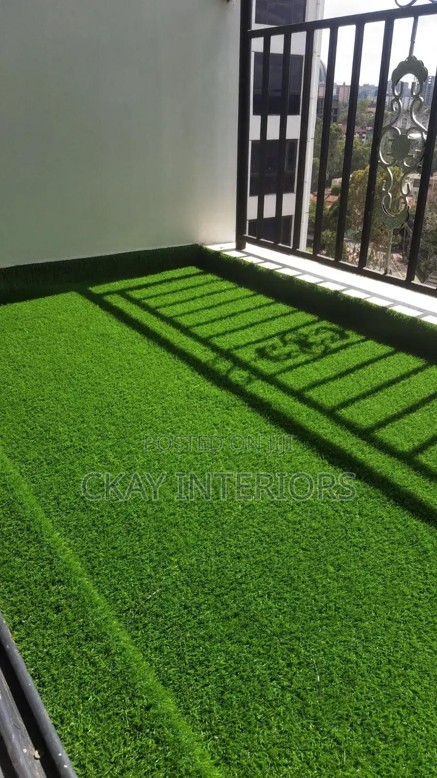 Making Balcony Impressions Beautiful With Artificial Green Grass