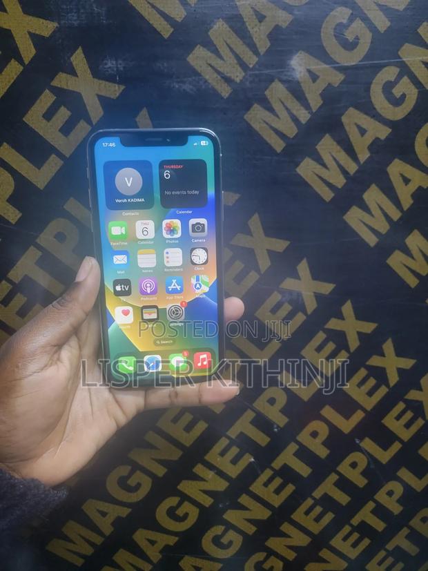 Apple iPhone X 256 GB White - thumbnail 3