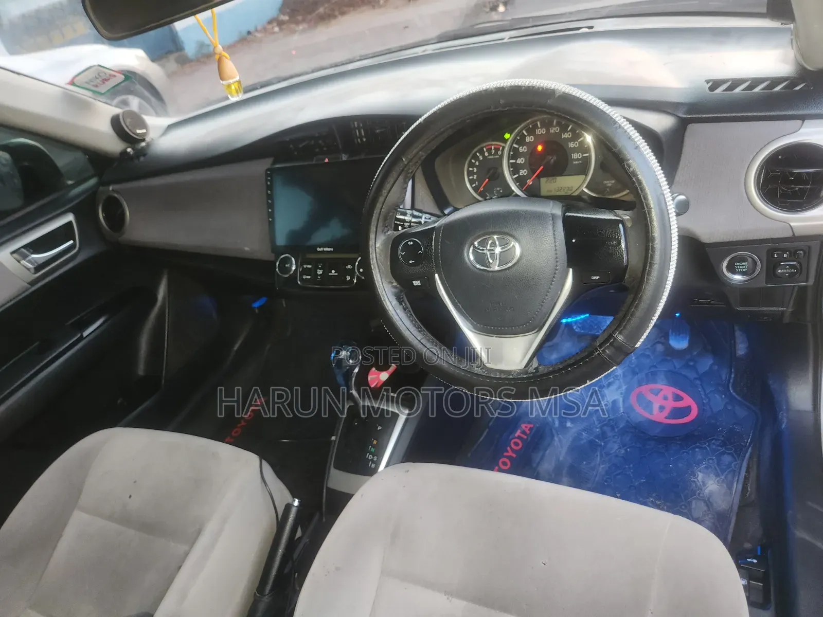 Toyota Axio 2013 Gold