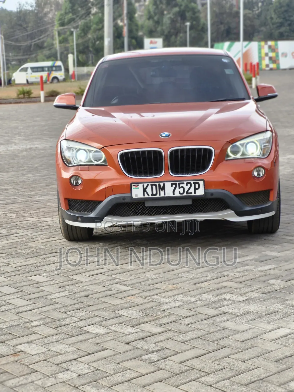 BMW X1 2015 Orange