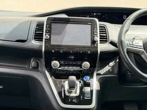 Nissan Serena 2019 White