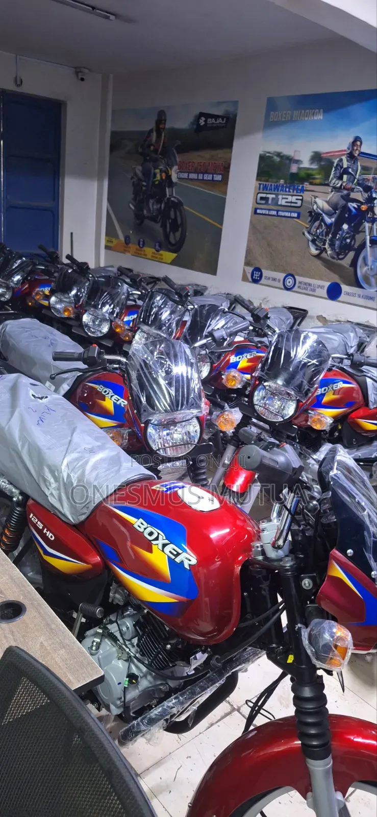 New Bajaj Boxer 125 2026 Red