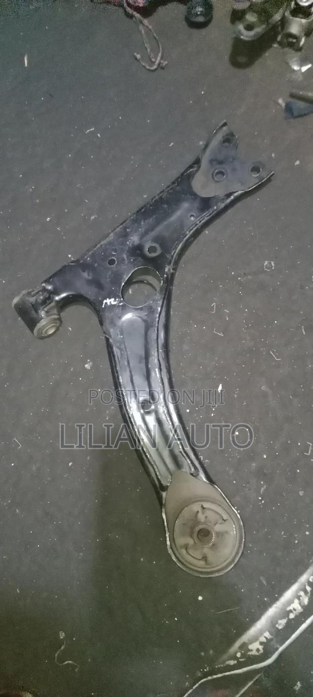 NZE/fielder/premio Control Arm - thumbnail 2