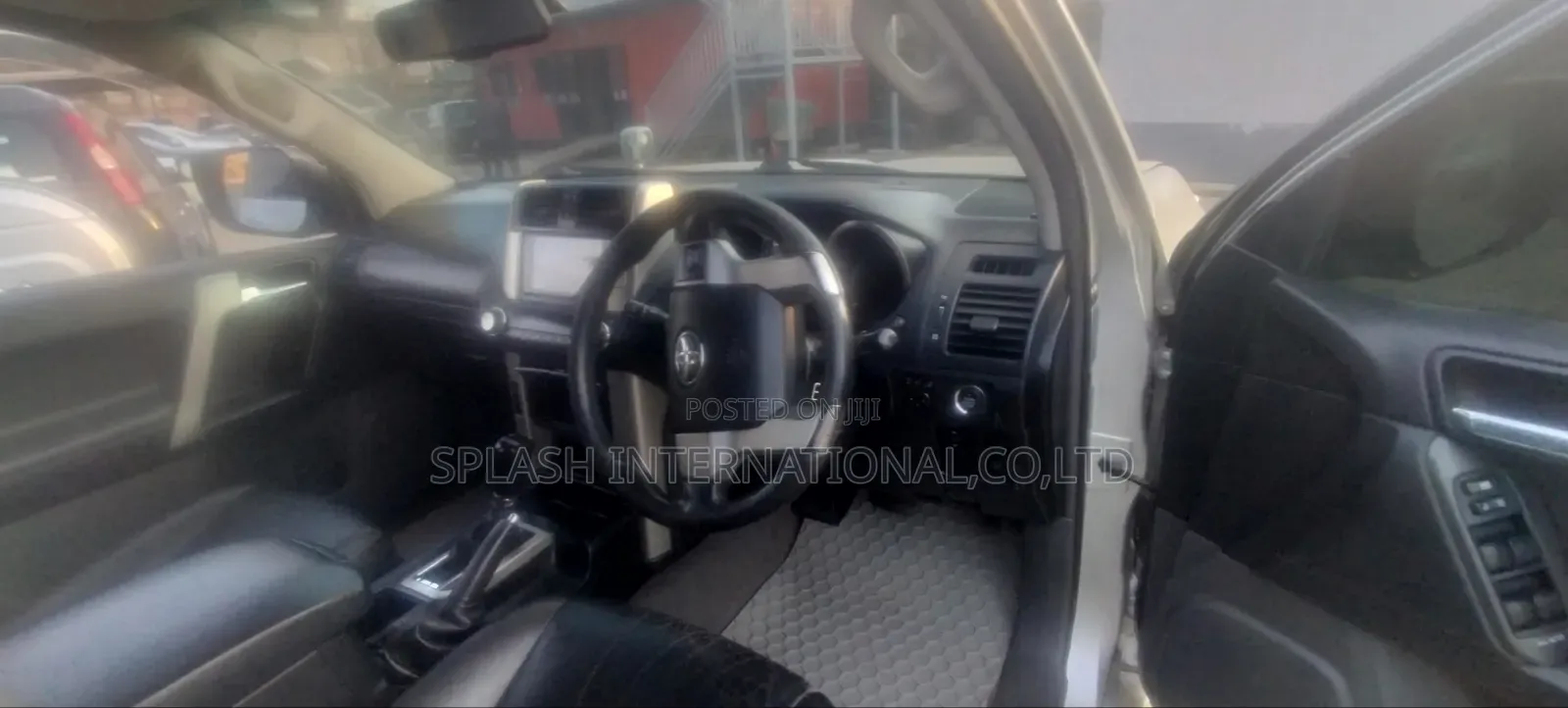 Toyota Land Cruiser Prado 2012 Silver