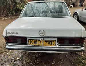 Mercedes-Benz W123 1979 White