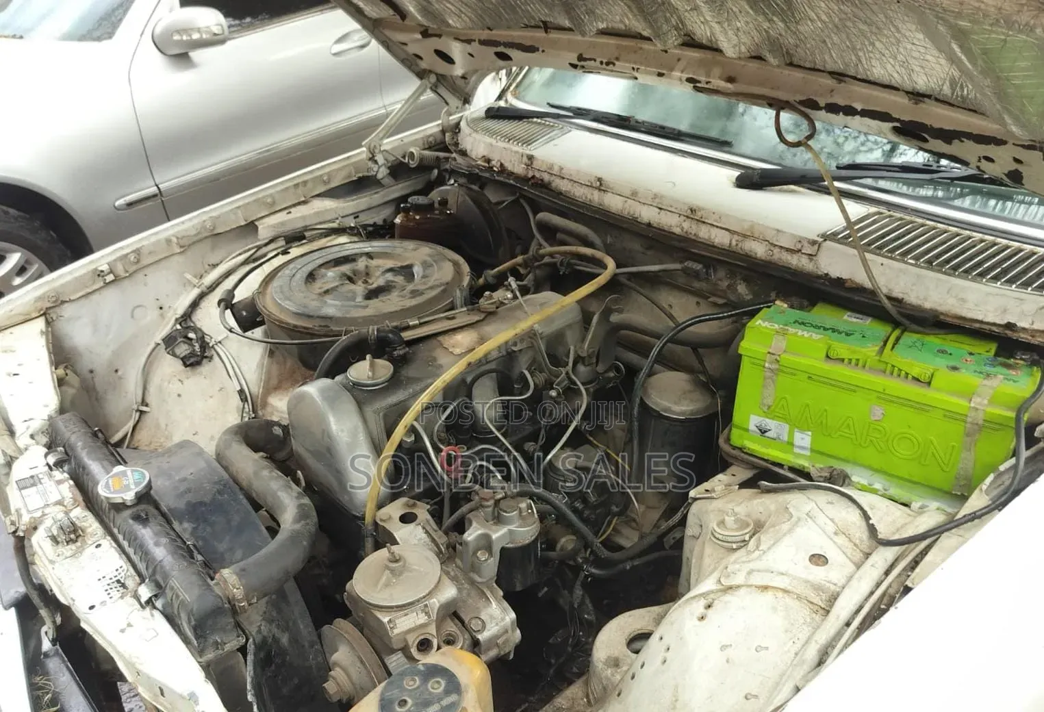 Mercedes-Benz W123 1979 White