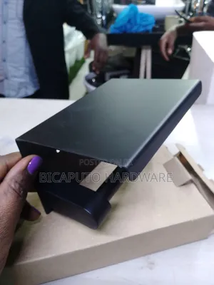 Tissue Holder Black