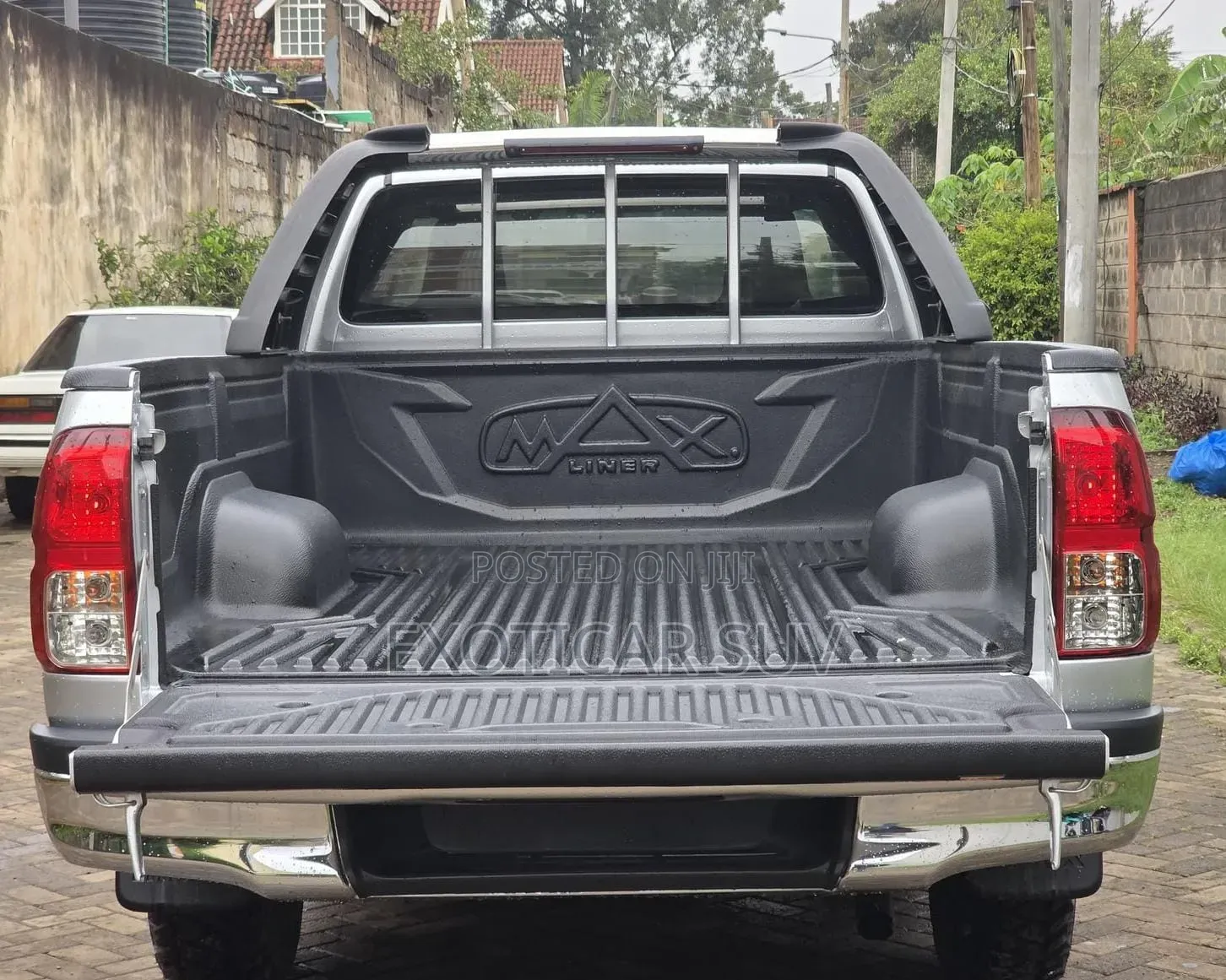 Toyota Hilux 2019 Silver