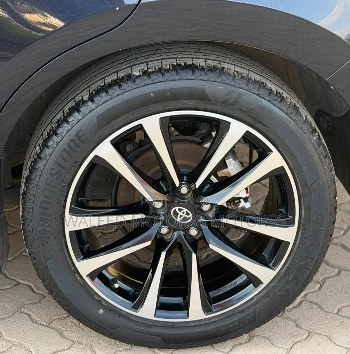 Toyota Harrier 2.0 2019 Black