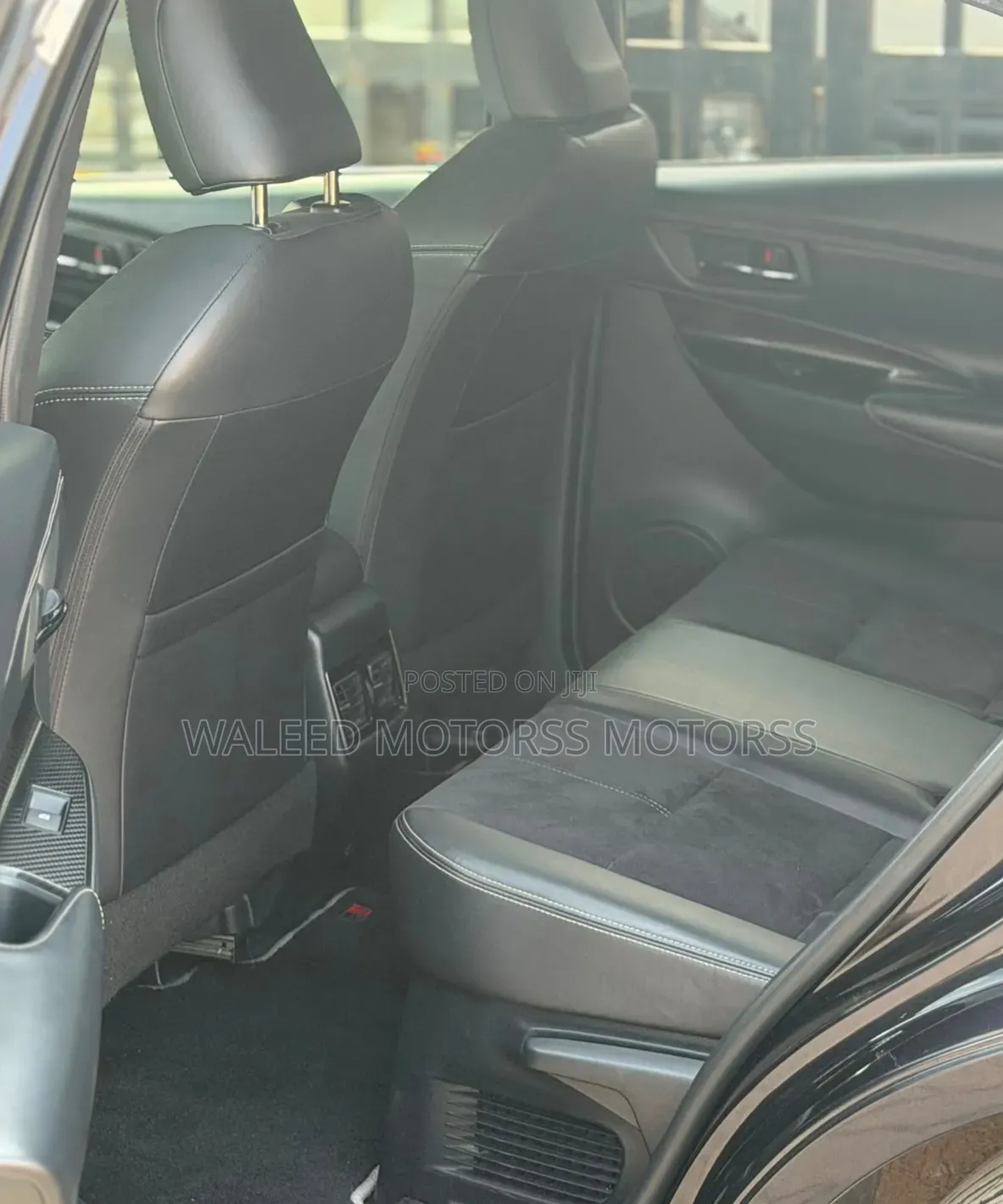 Toyota Harrier 2.0 2019 Black