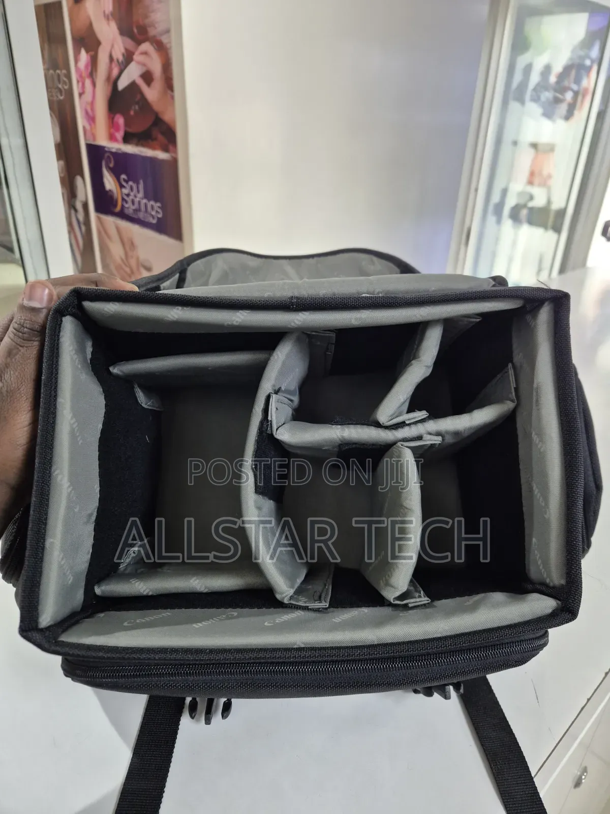 Canon Camera Bag (DSLR)