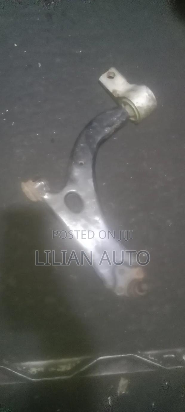 Demio 2005 Control Arm