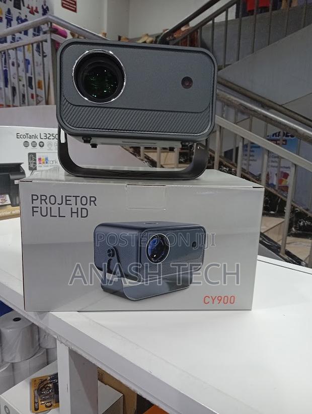 Cy900 Projector Bluetooth With Conectivity for Speakers and Headphones - main view