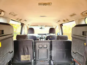 Toyota Noah 2010 Gray