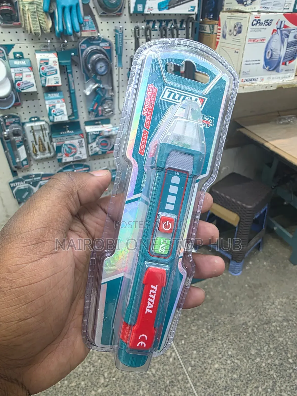 TOTAL Voltage Detector