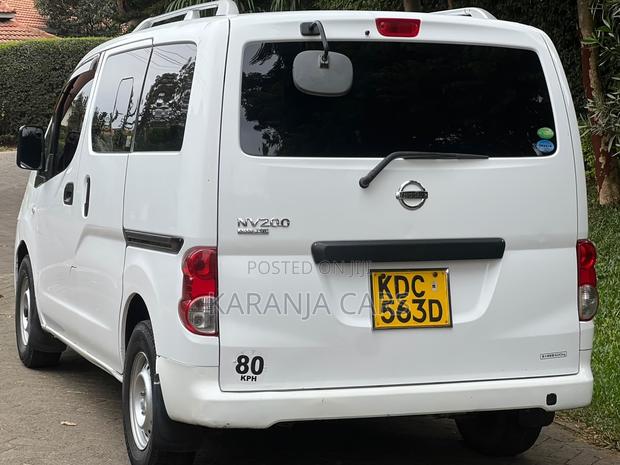 Nissan NV200 2014 White - thumbnail 3