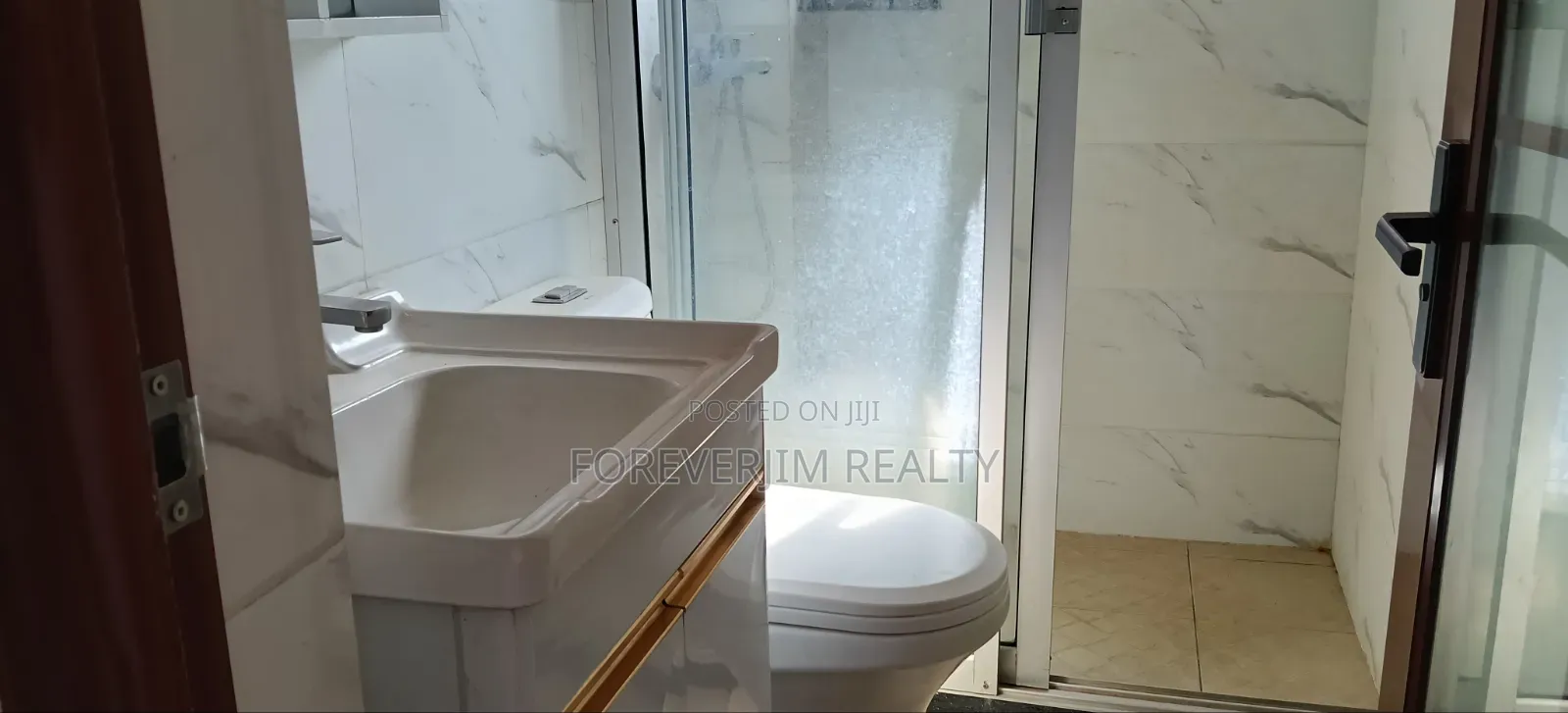 3bdrm Apartment in Near Coptic Hospital, Hurlingham for rent