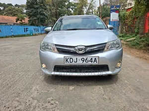 Toyota Corolla Fielder 2014 Silver