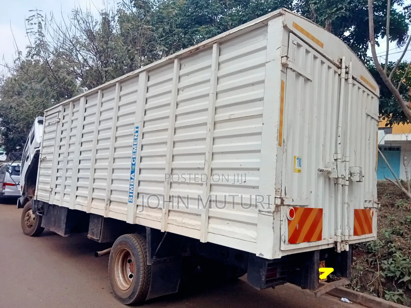 Isuzu FRR Lorry