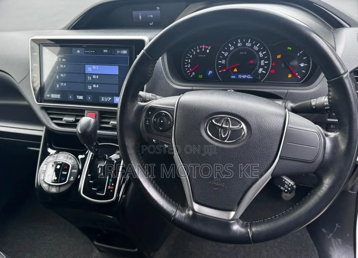 Toyota Noah 2.0 FWD (8 Seater) 2019 White
