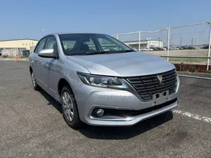 Toyota Premio 2019 Silver