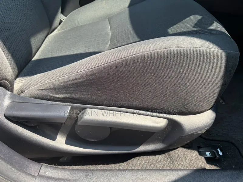 Toyota Premio 2019 Silver