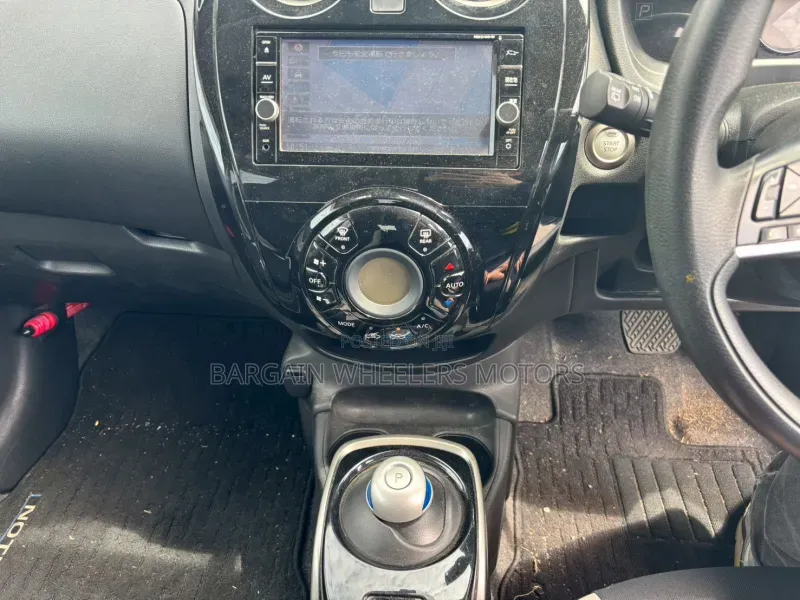 Nissan Note 2019 Blue