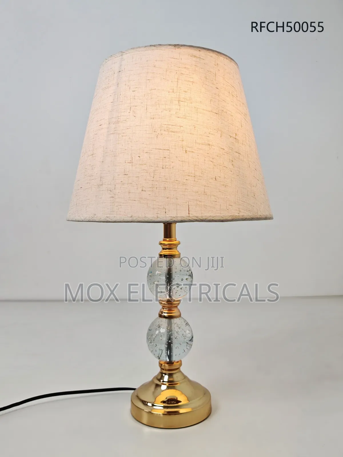 Elegant Crystal and Gold Table Lamp