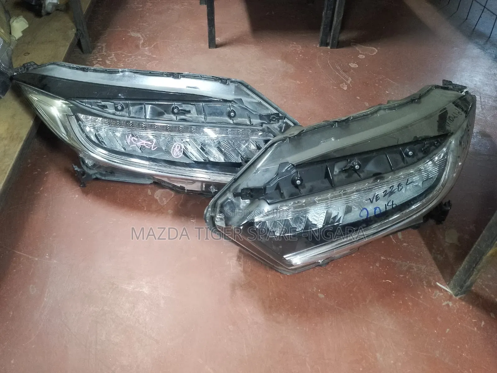 Vezel 2018-2020 Xenon Headlight
