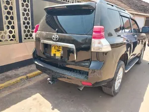 Toyota Land Cruiser Prado 2014 Burgundy