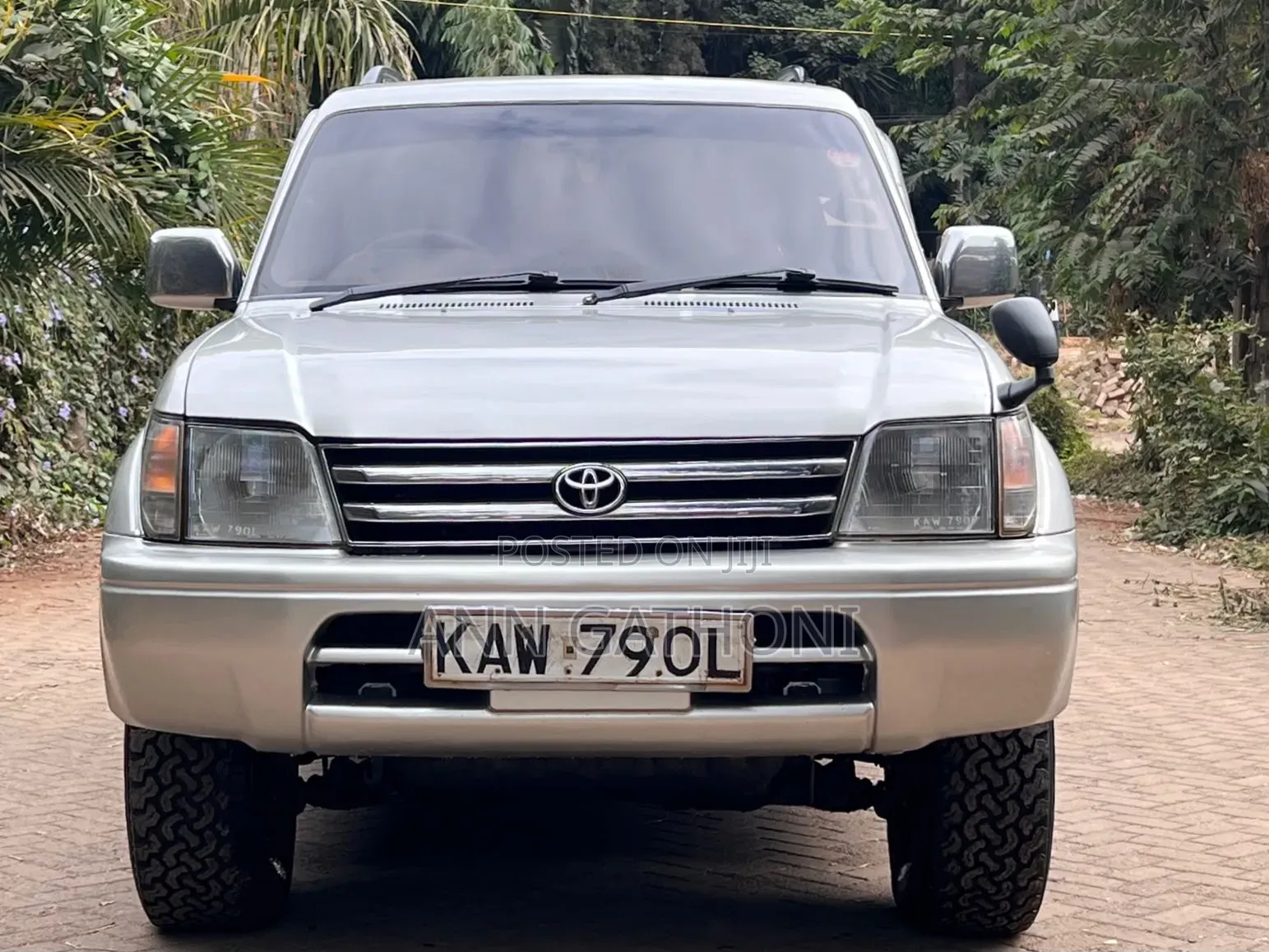 Toyota Land Cruiser Prado 2001 Silver