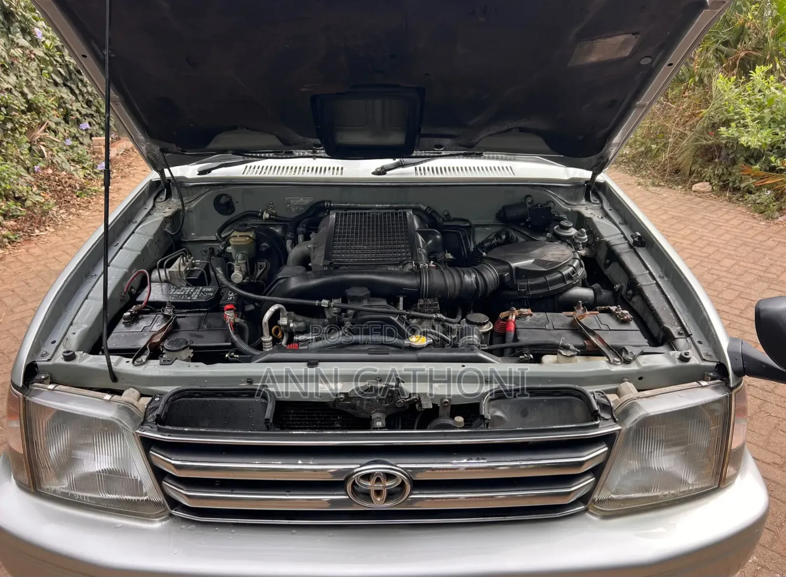 Toyota Land Cruiser Prado 2001 Silver
