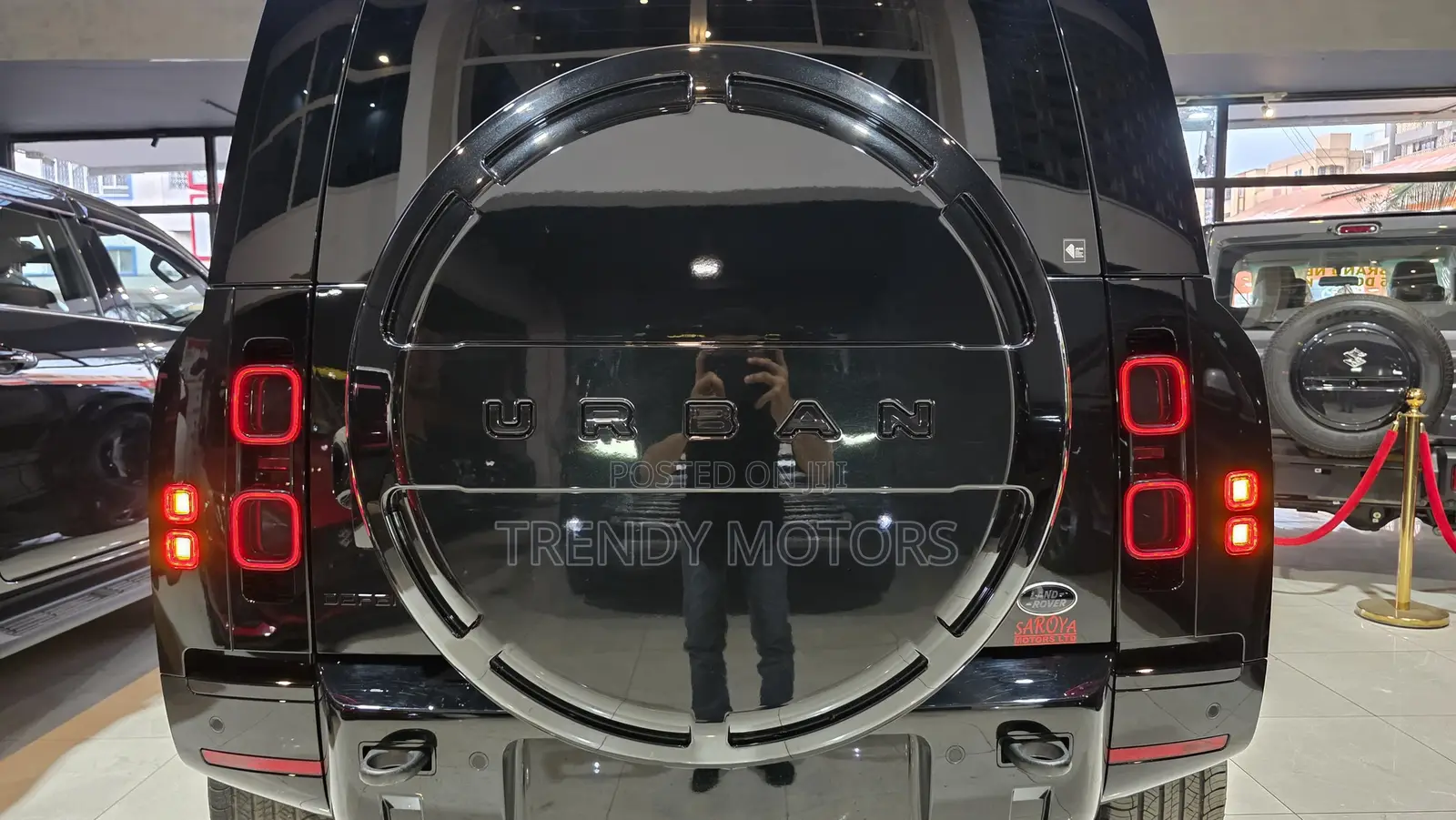 Land Rover Defender 2022 Black